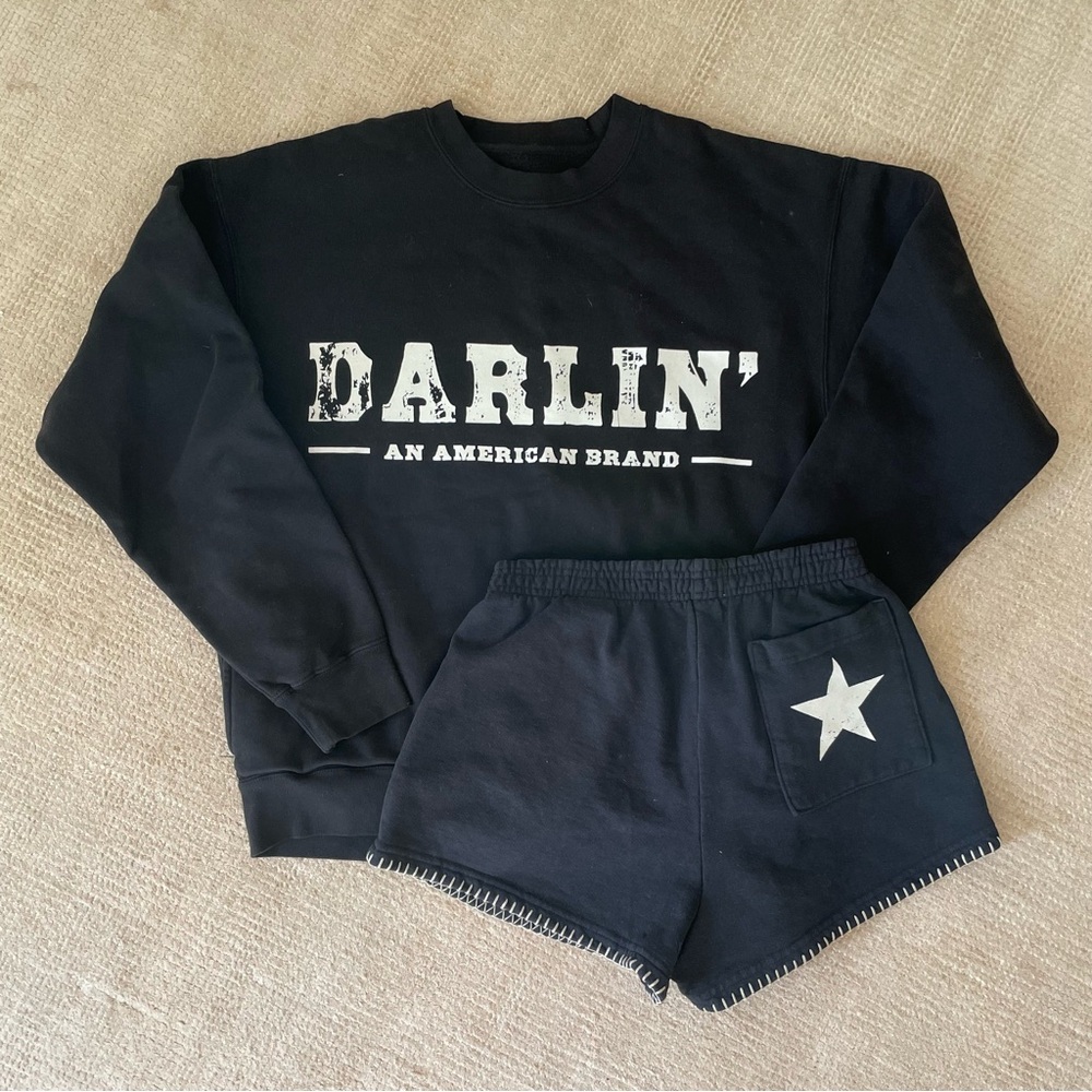 TWO Pc Darlin’ Set / Sz S